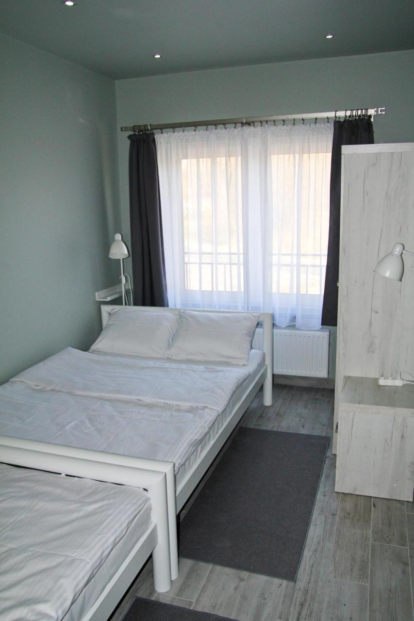 Motel Lunar Auschwitz Buitenkant foto