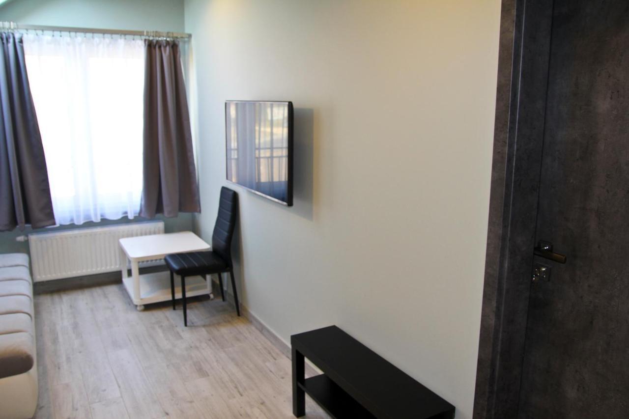 Motel Lunar Auschwitz Buitenkant foto